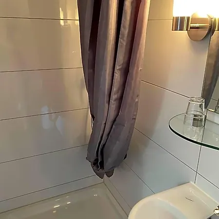 Hotel Restaurant Roessle 3*