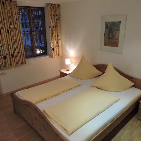 Hotel Restaurant Roessle 3*