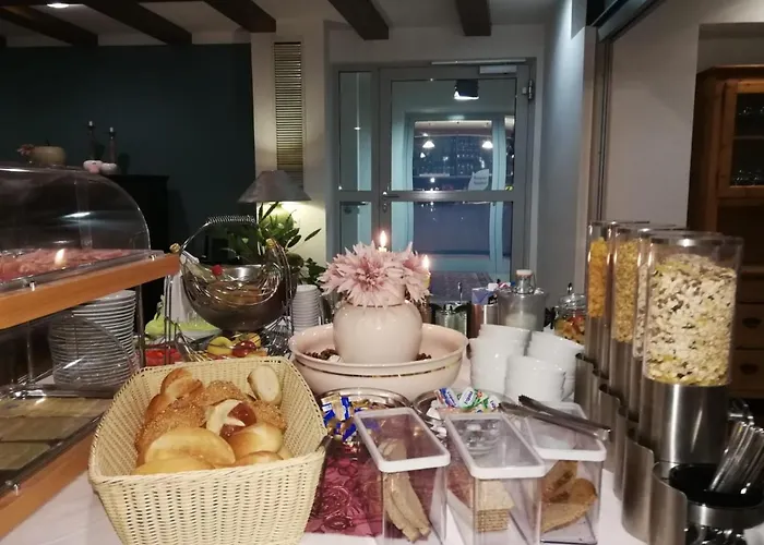 Szálloda Restaurant Roessle 3*